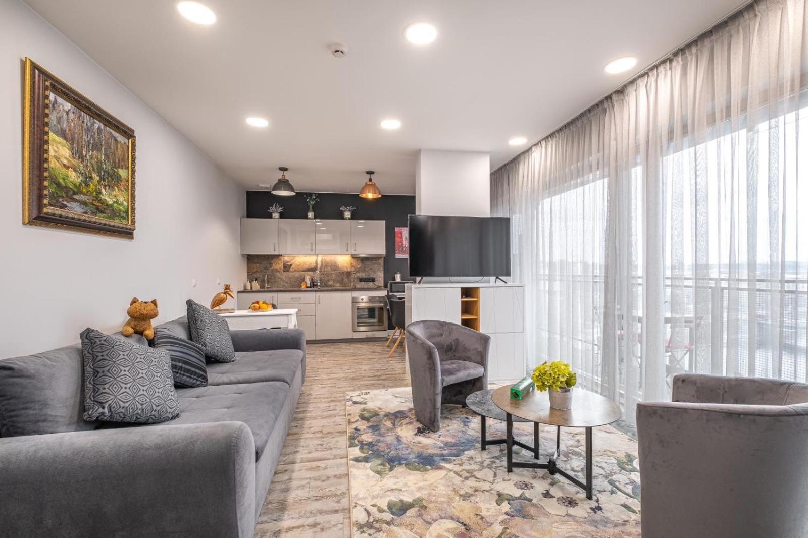 View Apartment *
